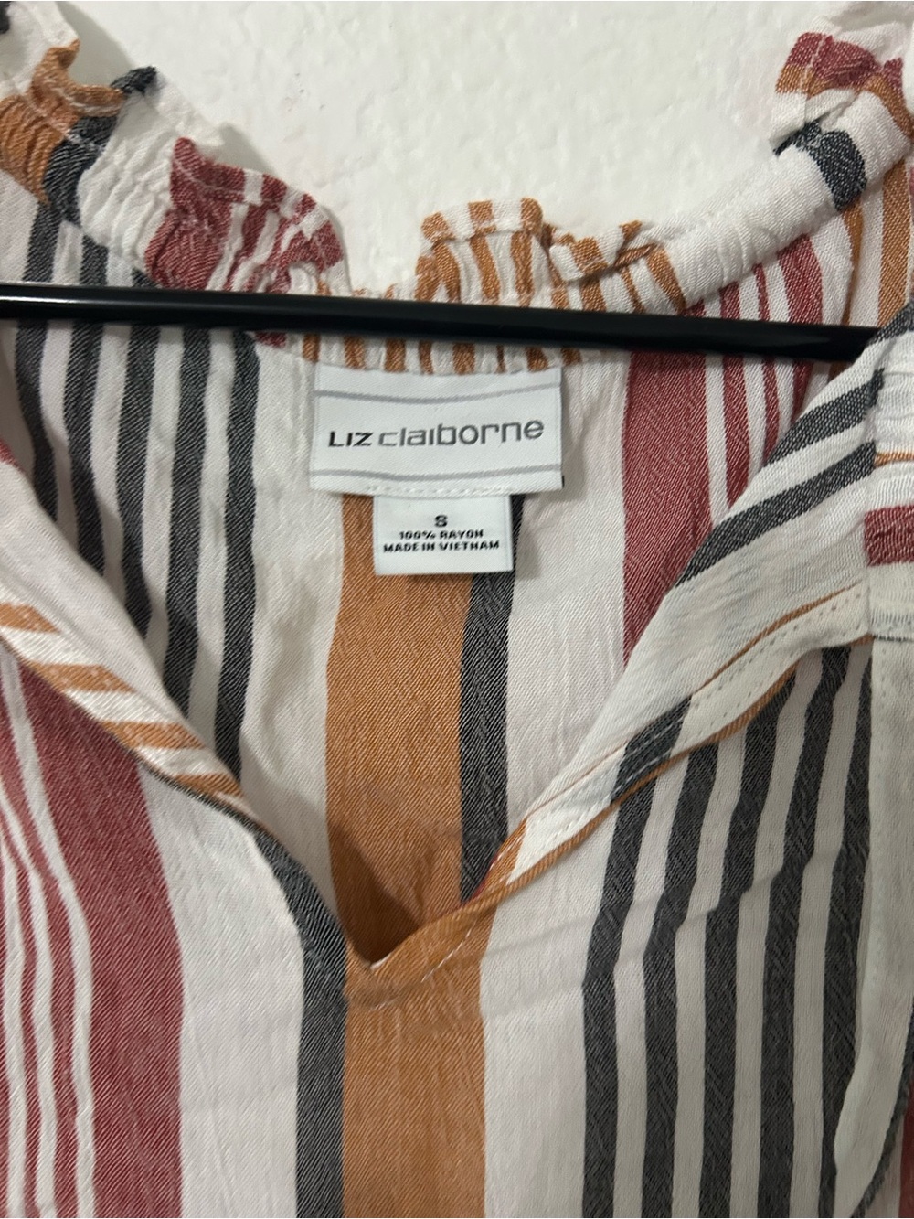 Liz Claiborne NWT Striped Sleeveless Blouse Small Safari Spice Boho V-Neck - Picture 5 of 9